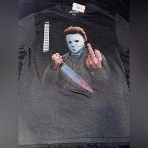 Spencer’s Halloween Michael Myers Middle Finger Large Black T-Shirt.